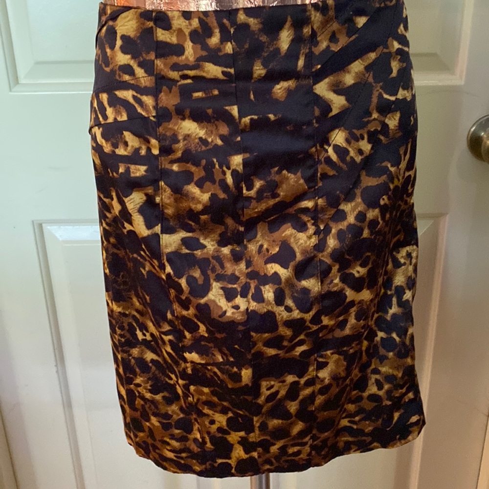 Pre owned, size 13/14, leopard print knee length skirt